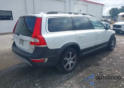 2015 Volvo Xc70 T6 Platinum from USA, damaged, VIN YV4902NM0F1226912